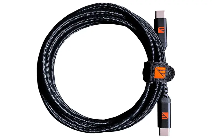 Dark Energy USB C to C Charging Cable
